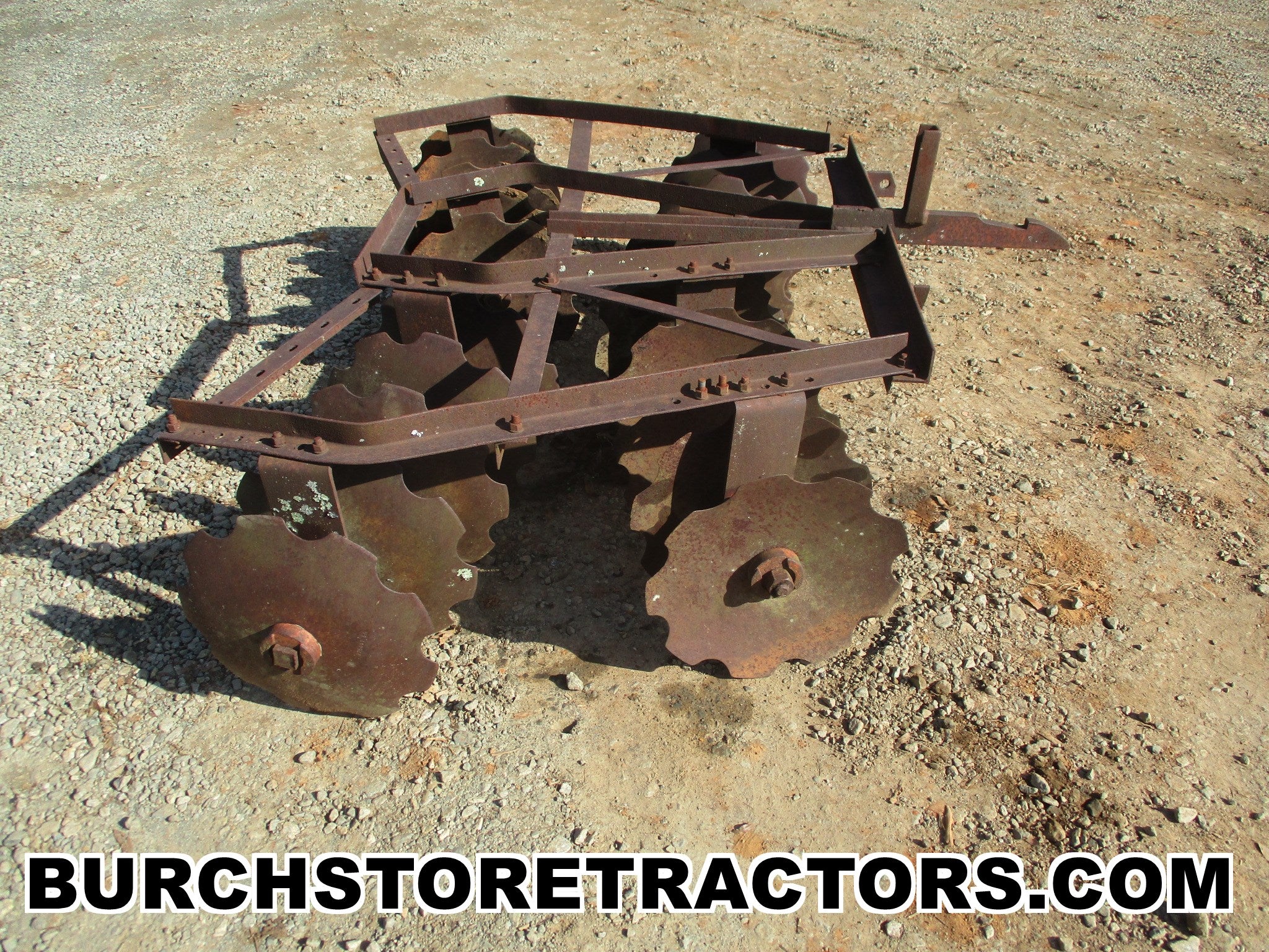 1 Point Fast Hitch Double Gang Disc Harrow for IH Farmall 140, 130, Super A, 100 Tractors