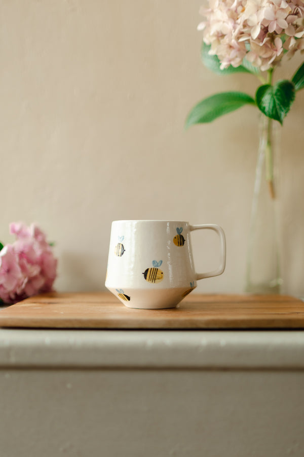 Bee mug