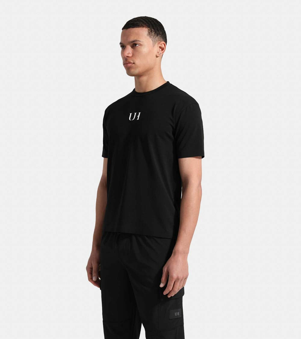 UH09 LOGO T-SHIRT | BLACK