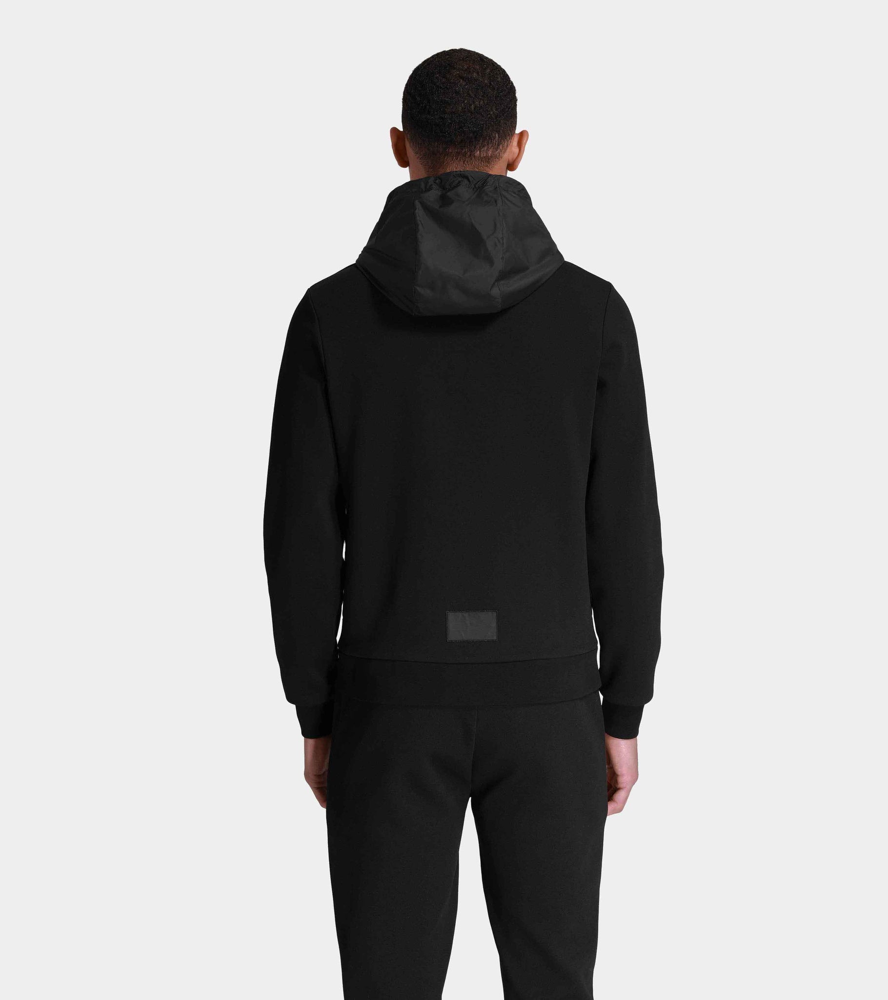 UH08 ZIP HOODIE | BLACK