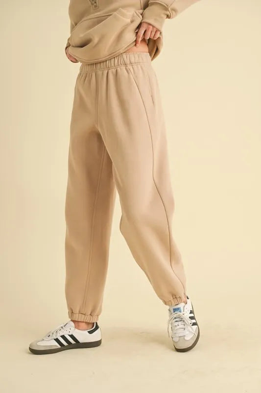 Aemi+Co Drawstring Elastic Waist Joggers