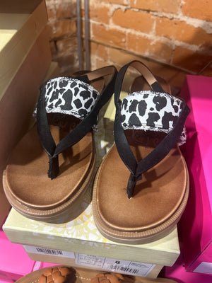 Axel Black and White Sandal - Brooke Rose Designs - Black And White Sandals
