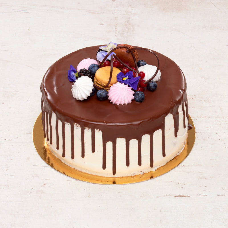 Naked Cake, suklaa-mansikka – Linkosuon Kahvila Oy