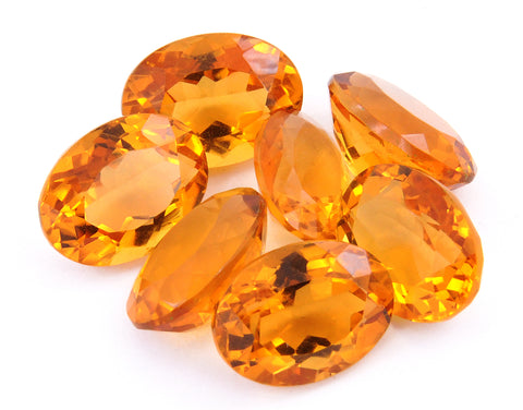 Citrine yellow in colour - Helps the organs in the digestive system and the heart, reduces illness, aids tissue regeneration, and detoxifies the physical, emotional & mental bodies. It is also helpful for menstrual and menopausal symptoms, in balancing hormones and improving fatigue.