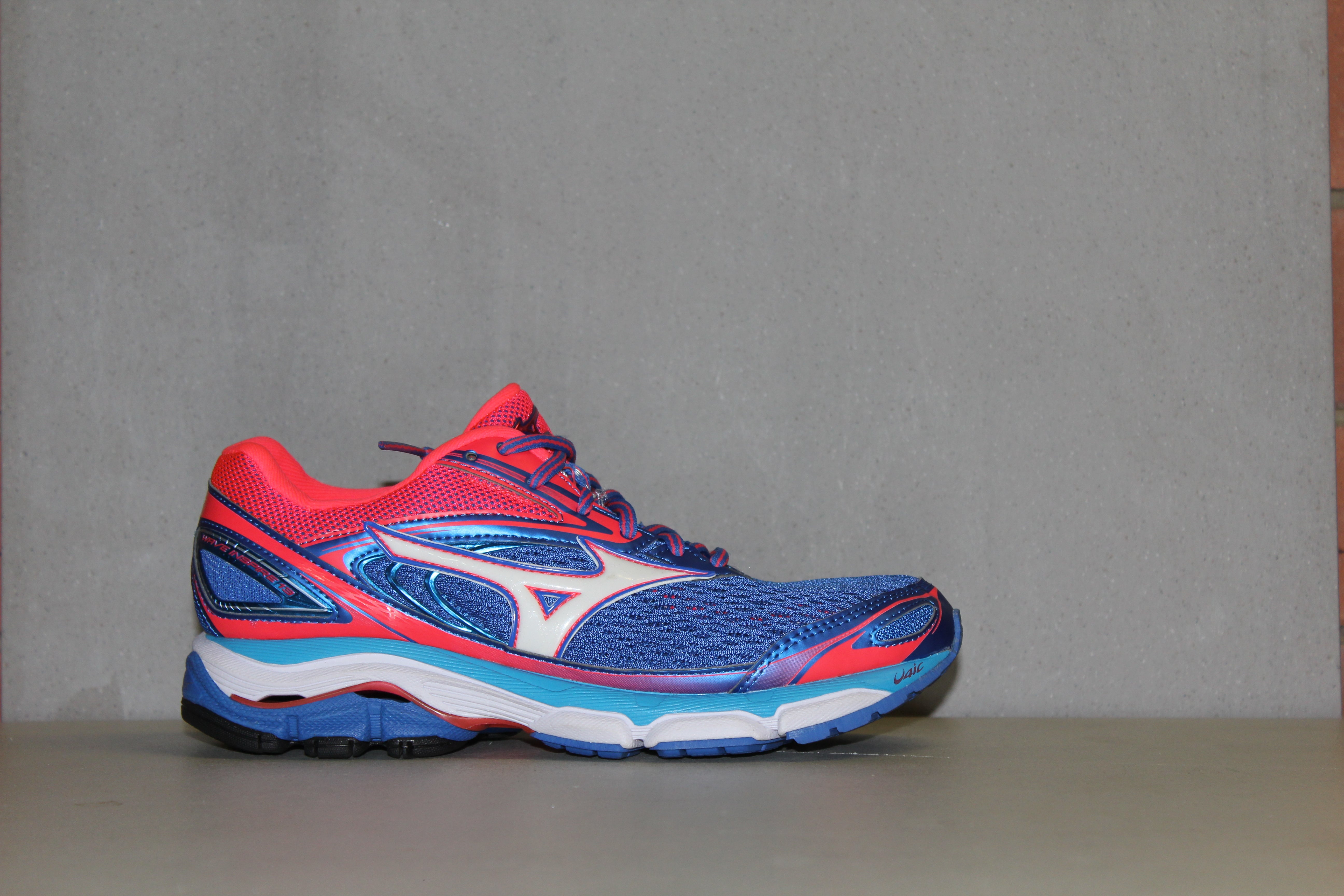 mizuno wave rider 13 2013