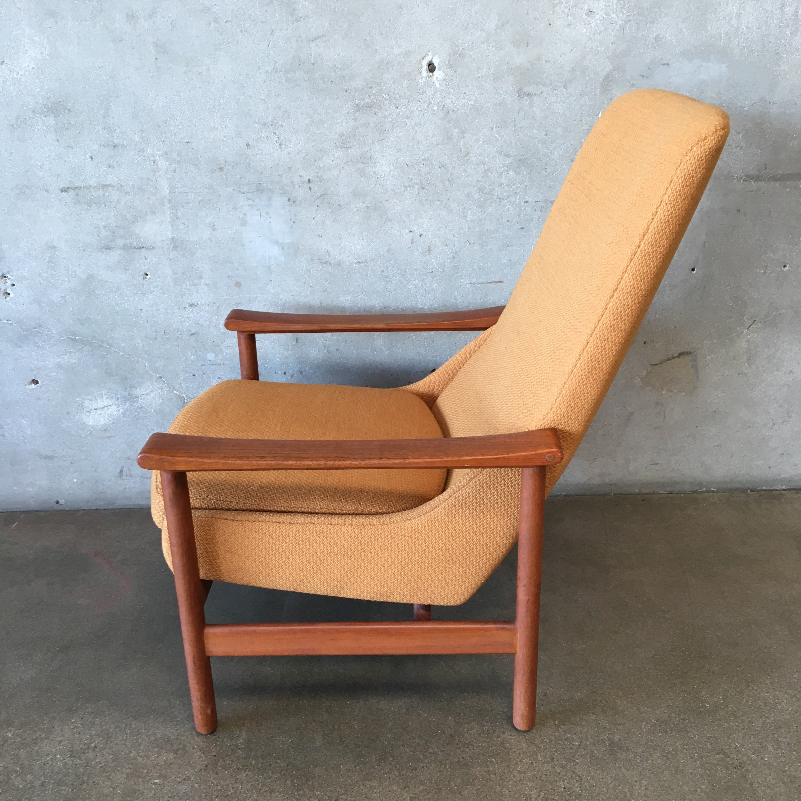 Mid Century Chair by WestNofa