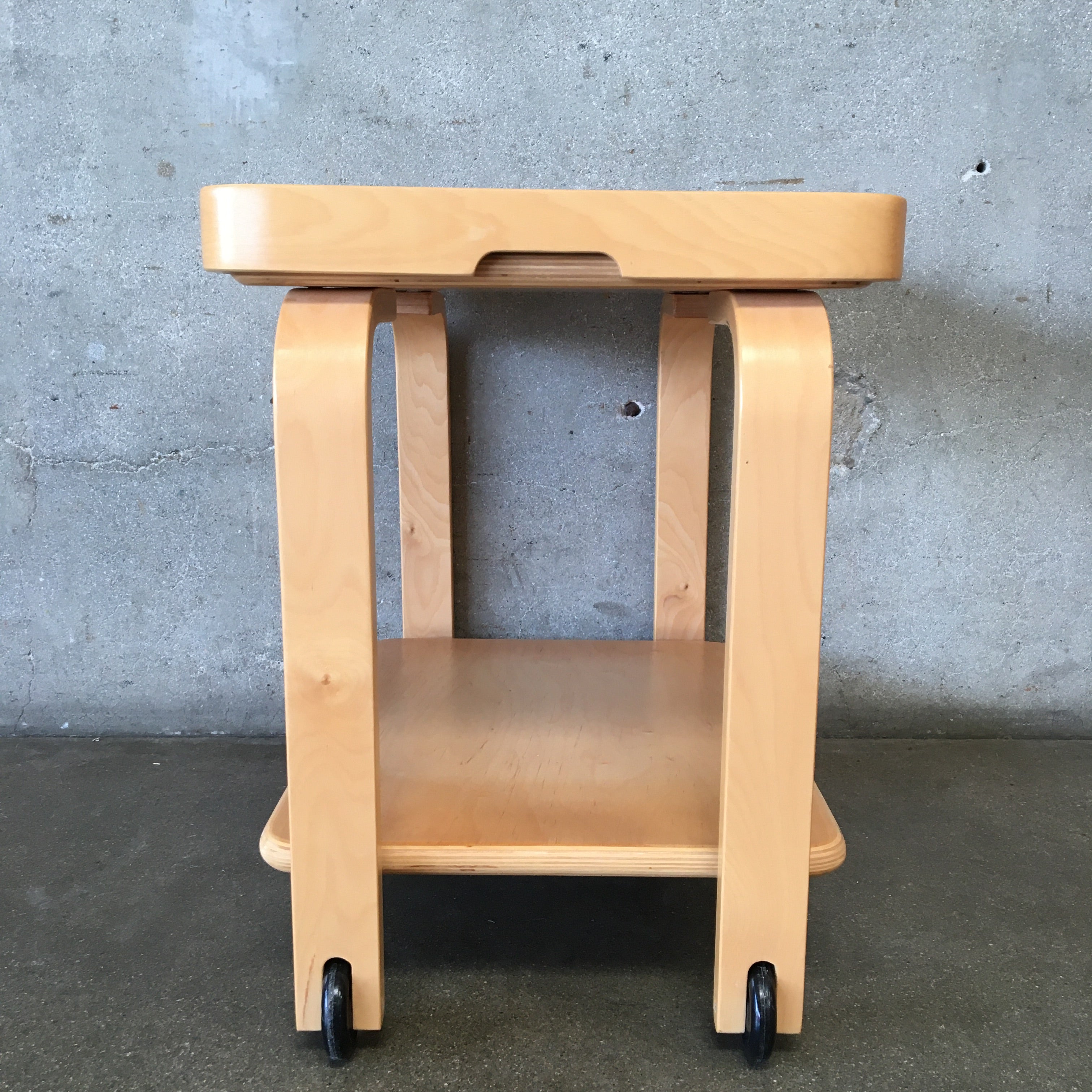 Mid Century Modern Side Table With Tray
