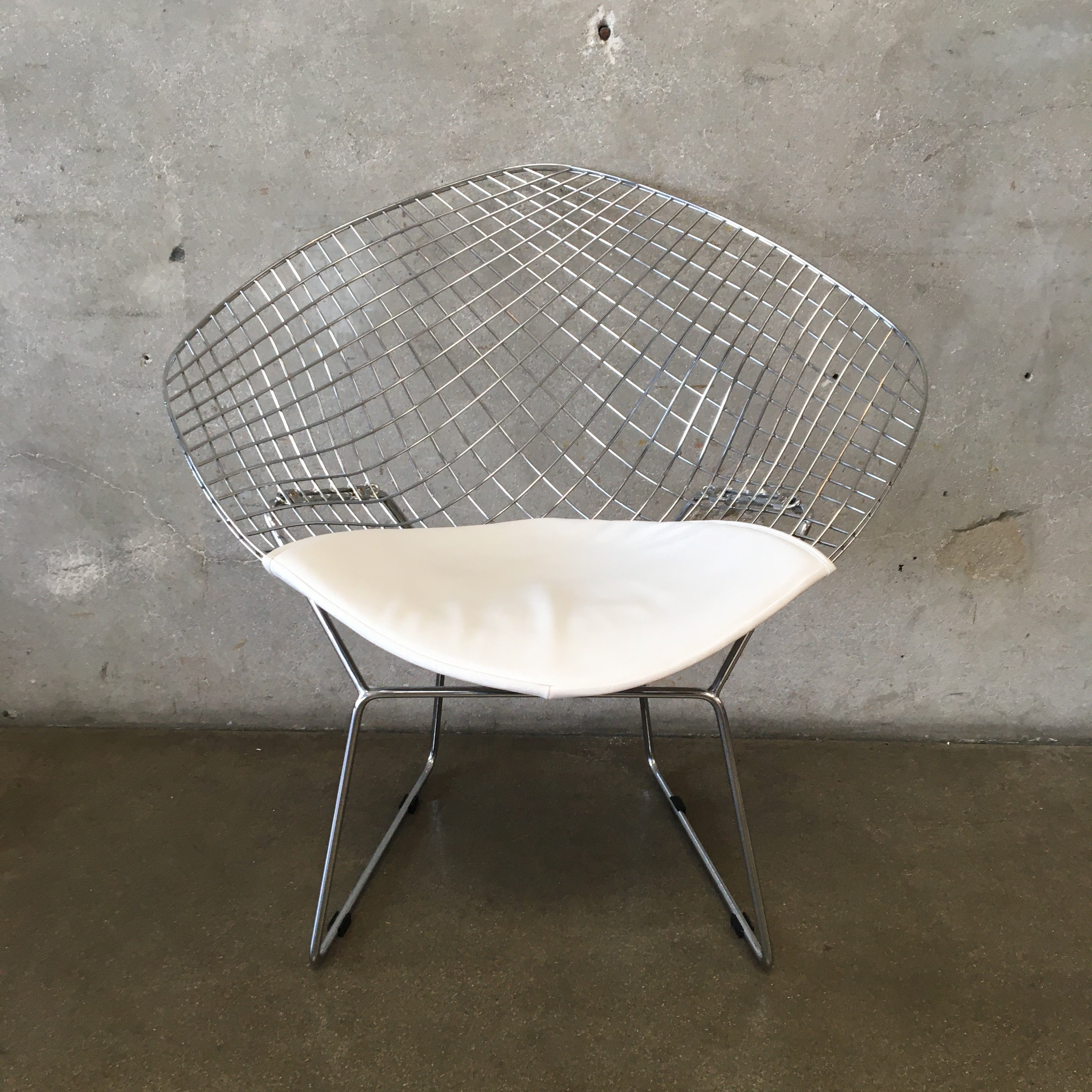 bertoia style