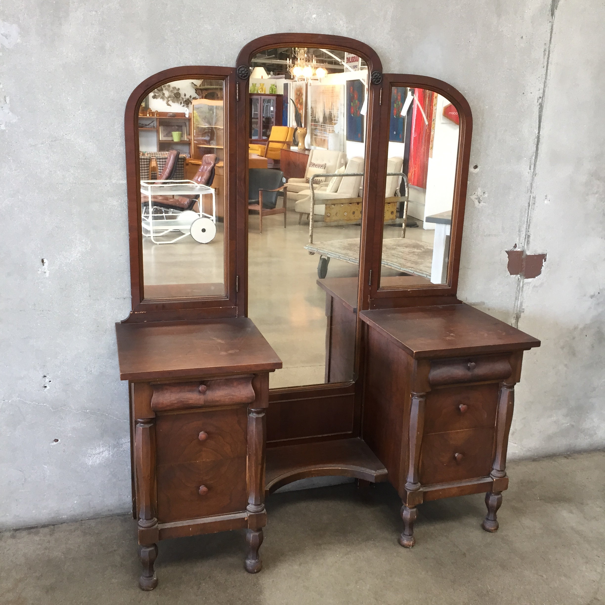 1920 S Wood Three View Vanity