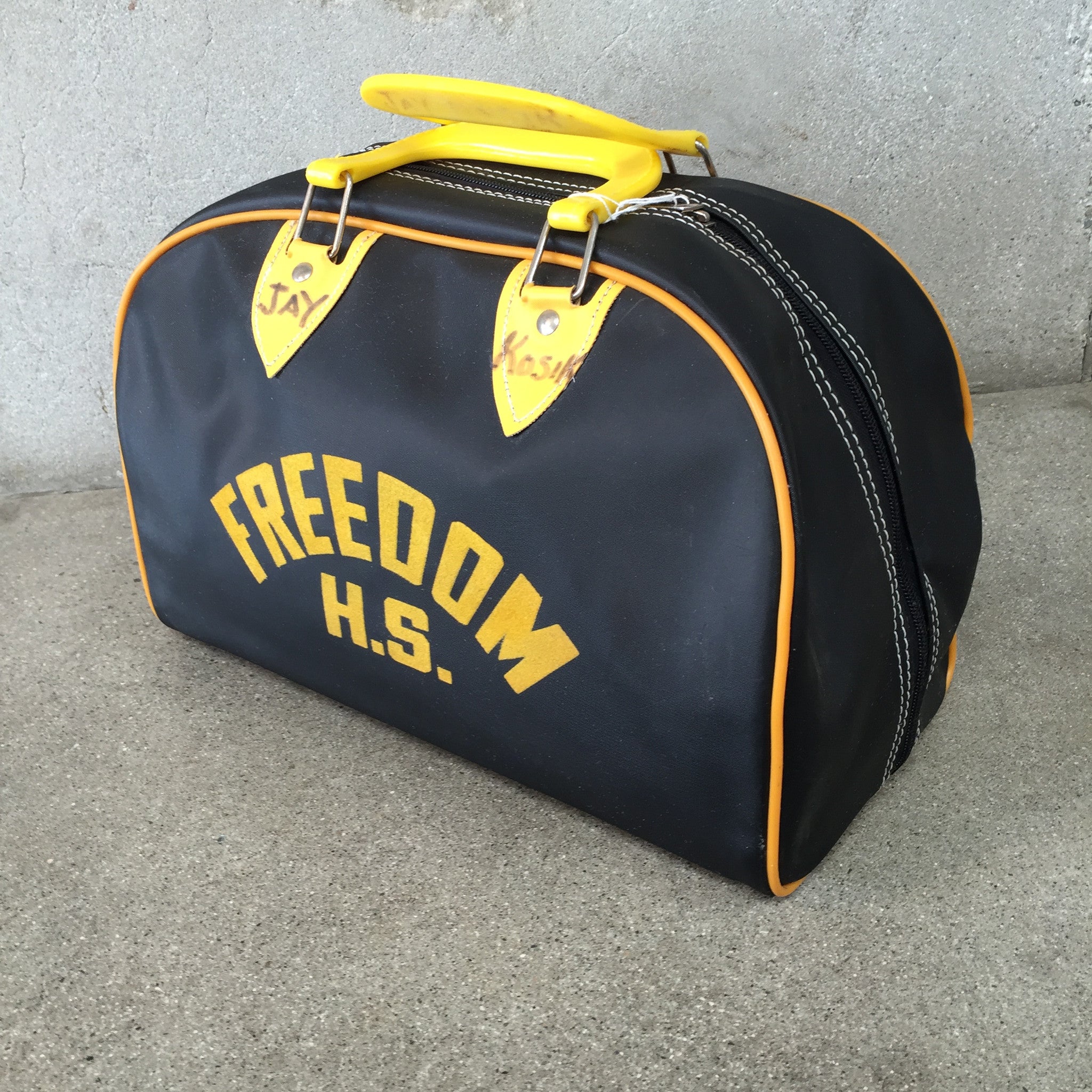 Vintage Freedom High School Gym Bag – UrbanAmericana