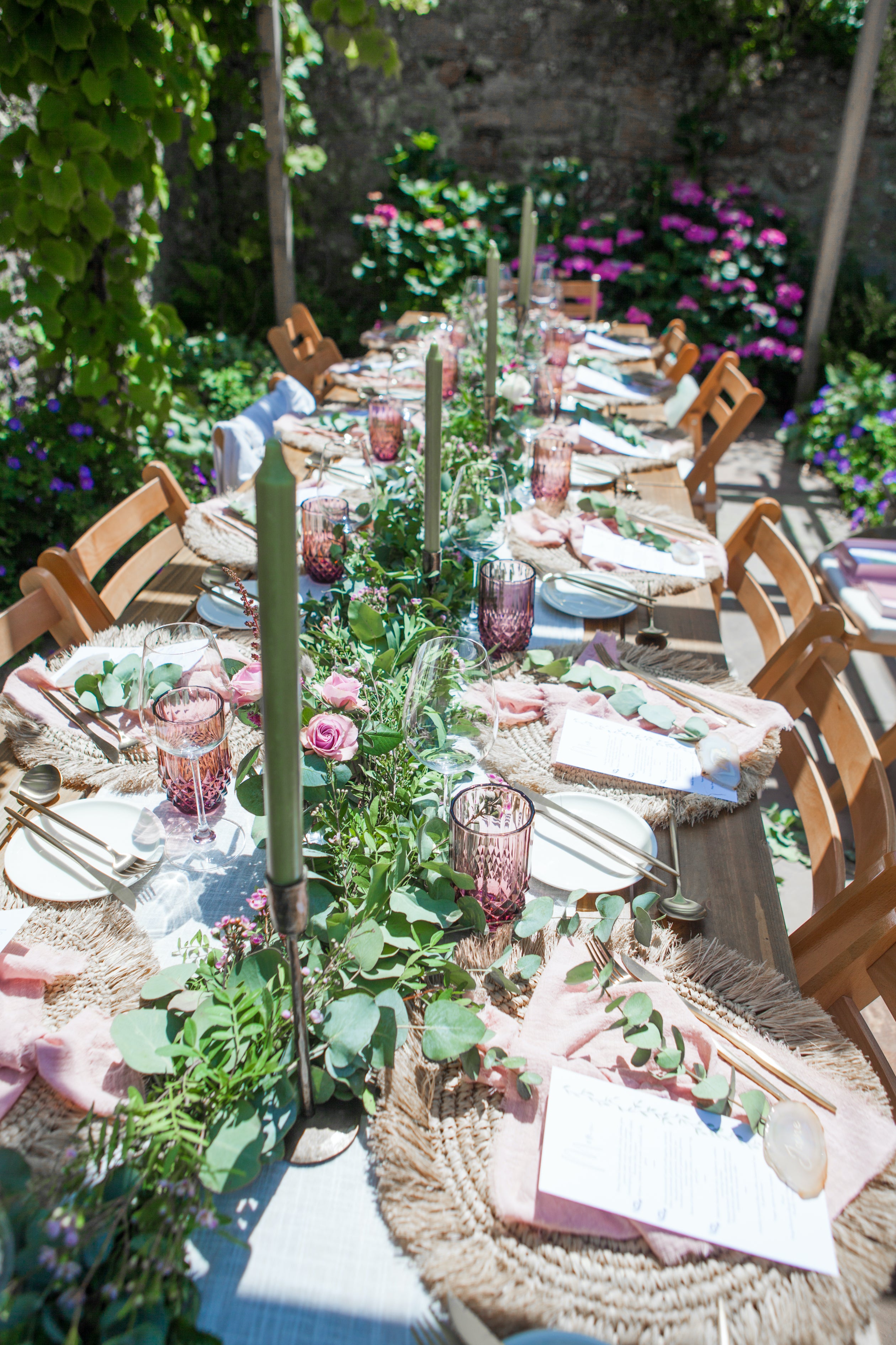 What a Host Home: Wedding Outdoor Table Decoration
