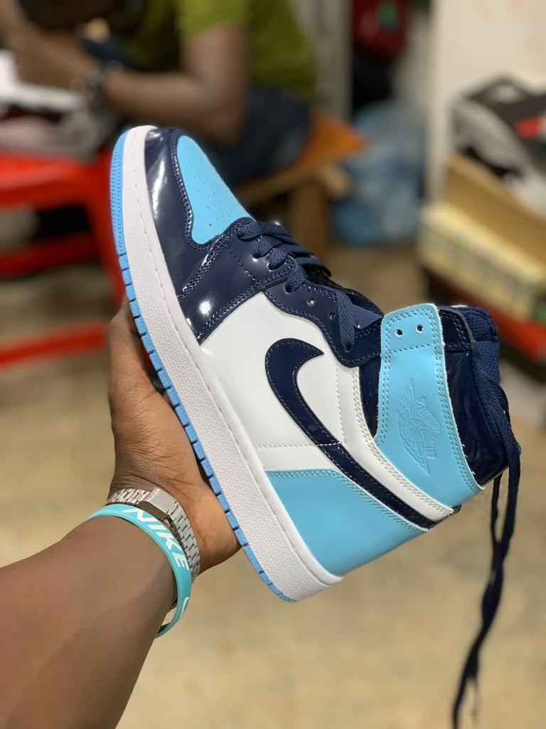 chill blue jordans 1