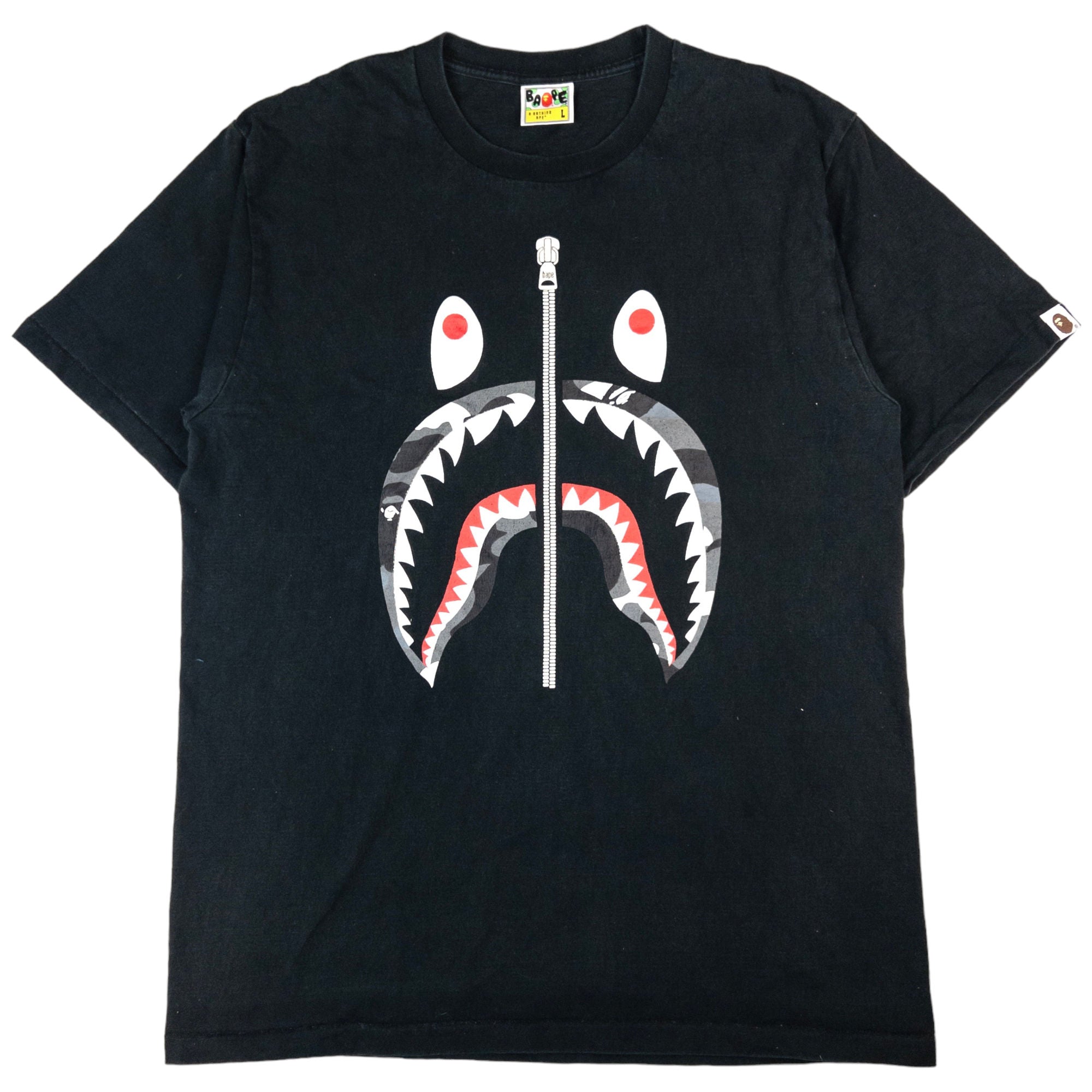 Image of Vintage BAPE Shark Graphic T Shirt Size L