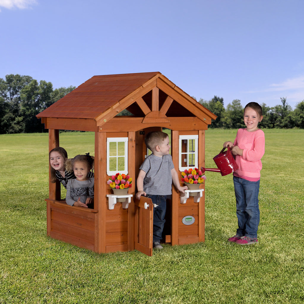 cedar wood playhouse