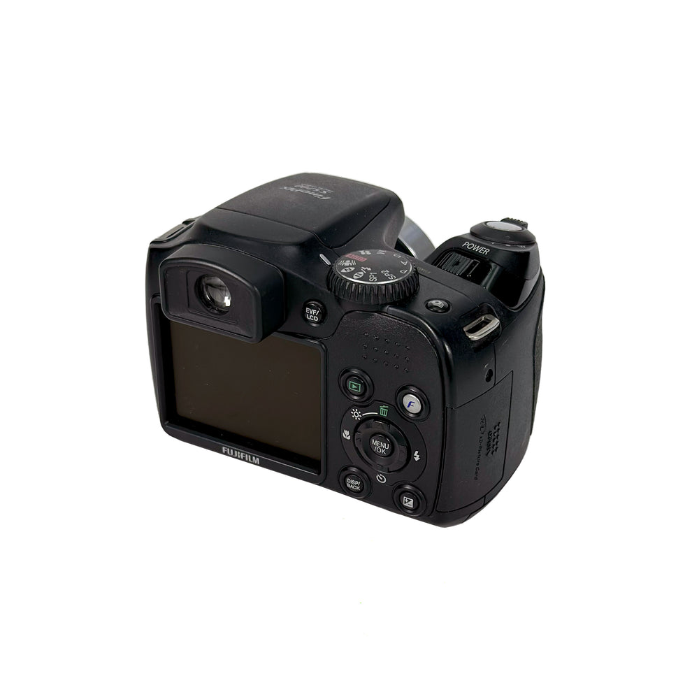 Fujifilm S5700 Digital Compact – Retro Camera Shop