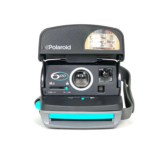 Polaroid – Retro Camera Shop