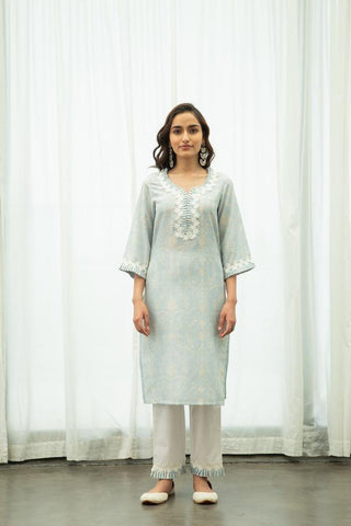 Nazia Kurta