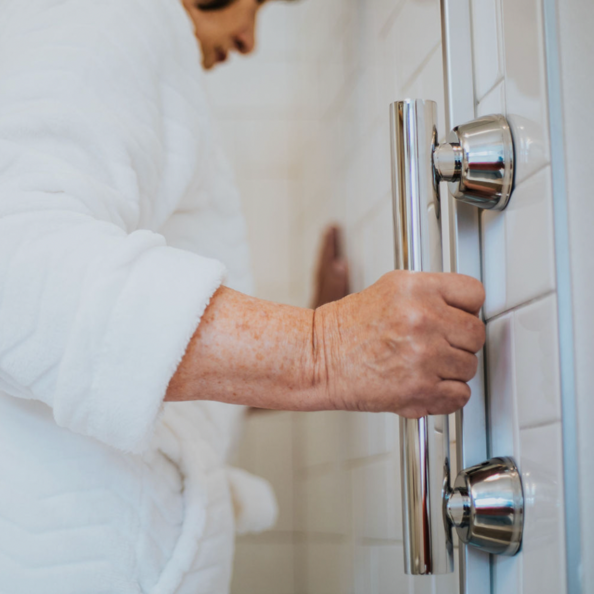 Invisia Grab Bar with Soap Dish : bathroom support bar soap dish