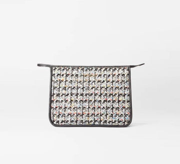 flat clutch with tabs in petal rattan – Twigs