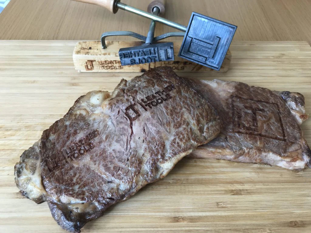 ステーキ・お肉への焼印している画像