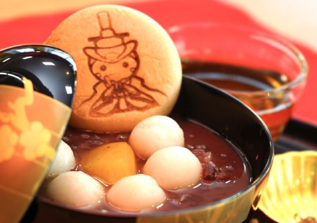 埼玉県所沢市のイメージマスコット「トコろん」のひな人形バージョンのデザイン焼印