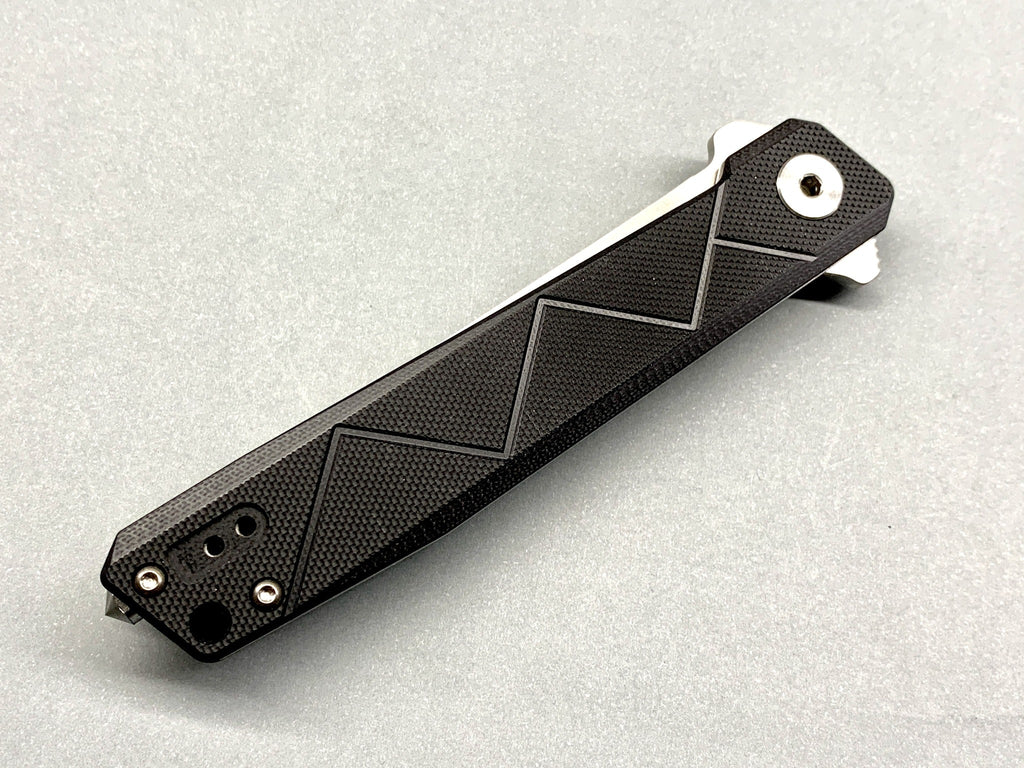 Ruike P127-B Foldable razor sharp pocket knife for EDC, outdoor adventure and self defense now available in India