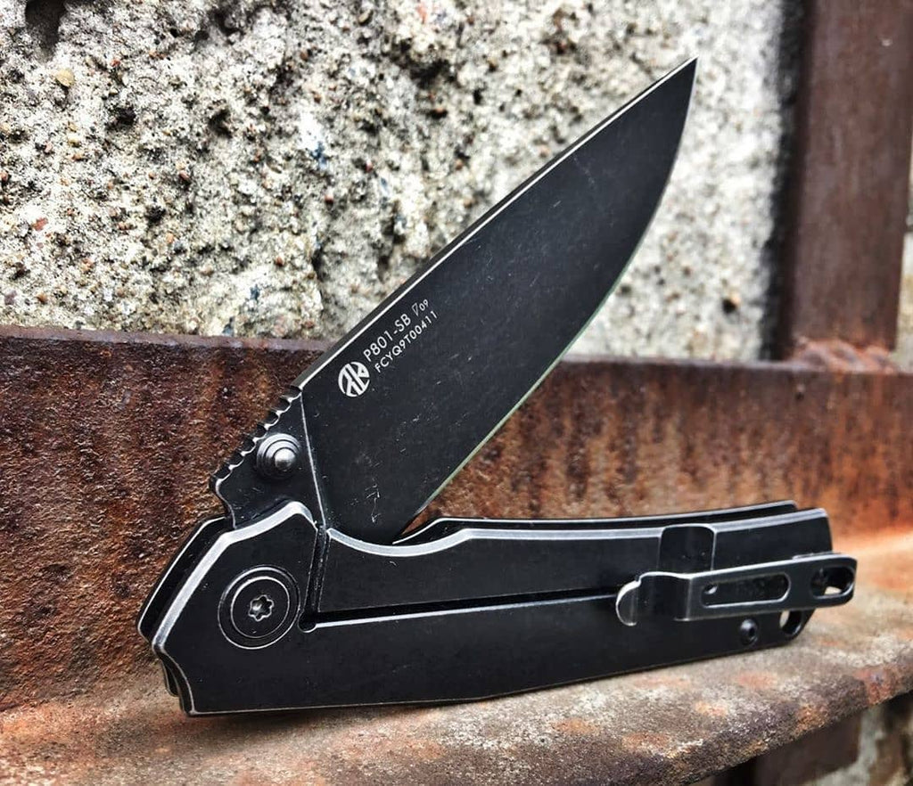 Ruike Knives now in India best affordable and premium pocket knife for everyday carry buy ruike tactical pocket knife in india