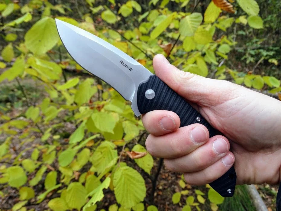 Ruike P852-B EDC Multi-Functional premium and affordable pocket knife now available in India