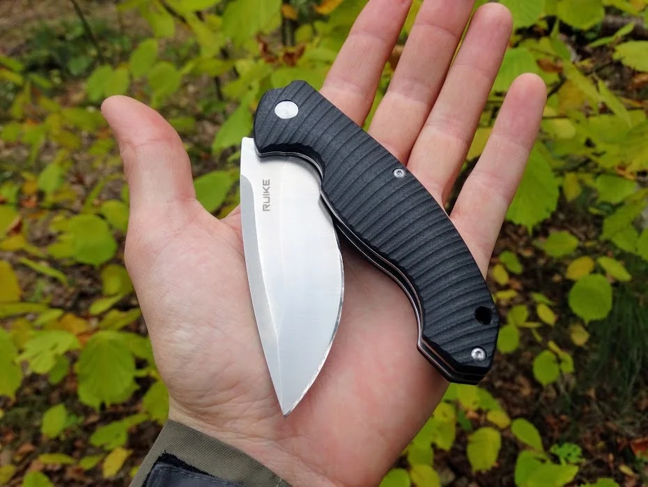 Ruike P852-B EDC Multi-Functional premium and affordable pocket knife now available in India