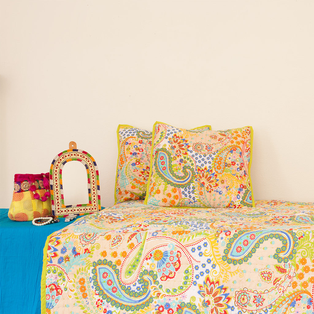 single quilted bedspread