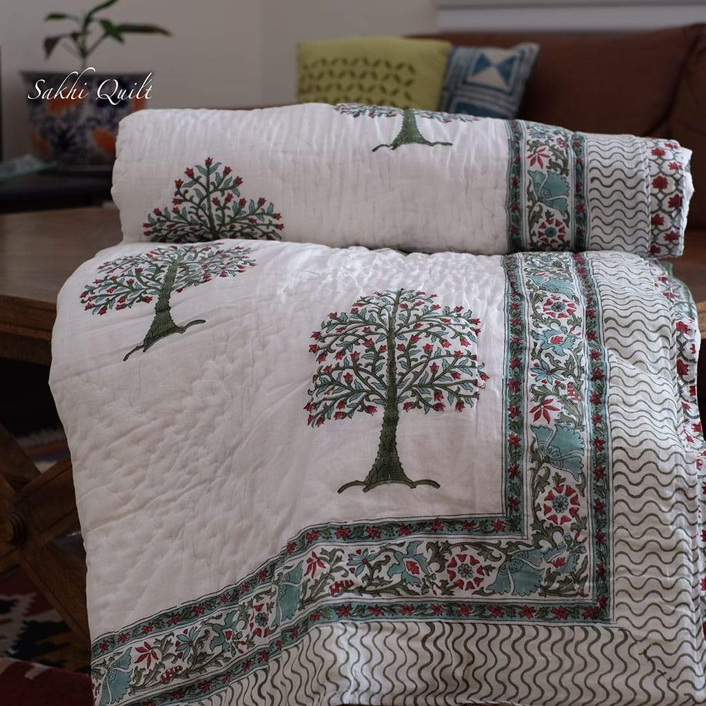 lightweight bed quilts