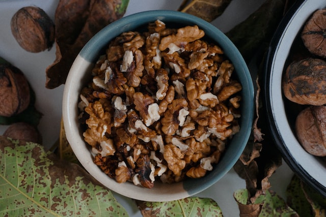 Healthy foods fall - walnuts