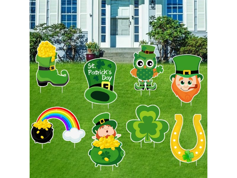 St. Patrick's Day Lawn Decor