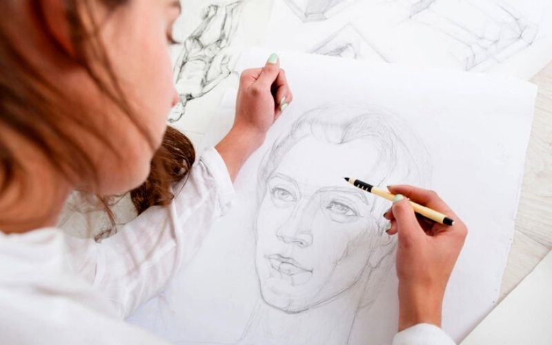 40 Best Gifts For Sketch Artists And Tips On How To Find Them