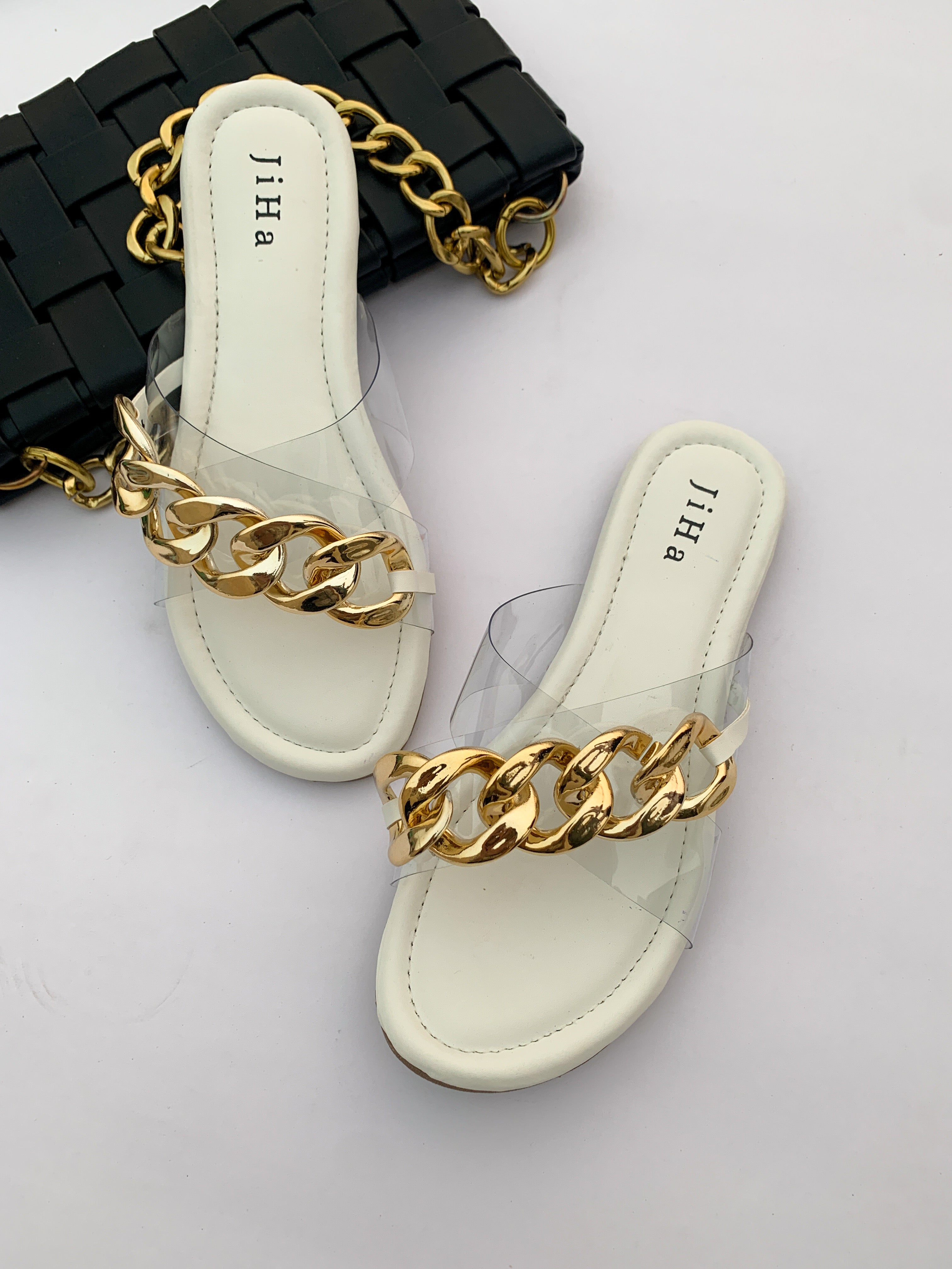 lulus Steve Madden Telsa Black - Gold Chain Sandals - Chic Flat Sandals -  Lulus | ShopLook