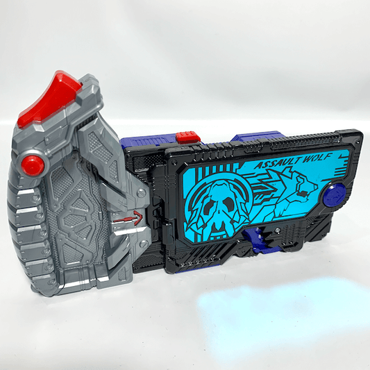 [LOOSE] Kamen Rider 01: DX Assault Wolf Progrise Key | CSTOYS INTERNATIONAL