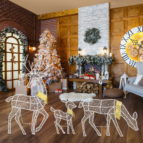 Christmas Deer Decor