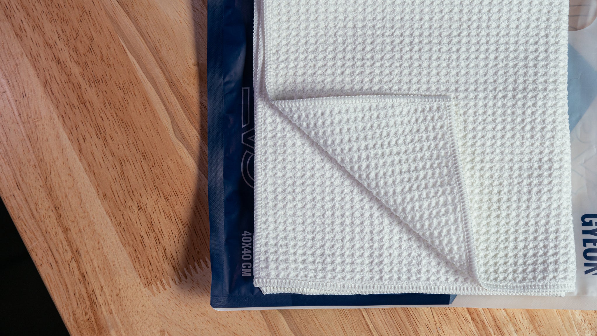 Glass microfiber towel