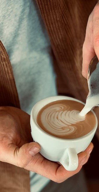 Perfekter Milchschaum fuer Latte Art