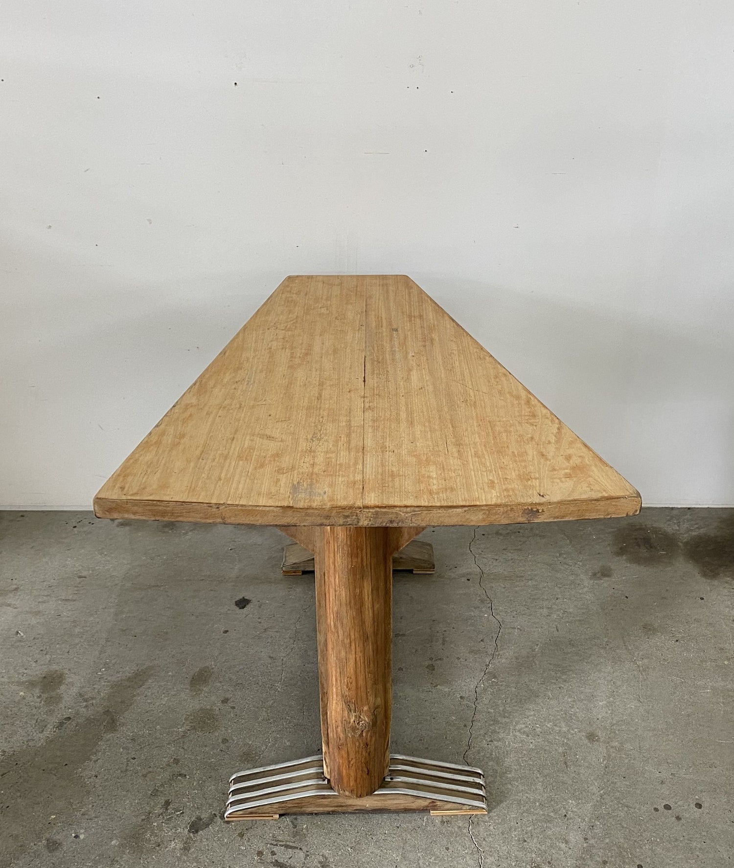 Bistoro Table – Round trip Antiques