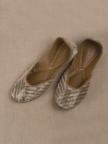 Nargis Gold Zari Juttis by Vareli Bafna now available at Trendroots