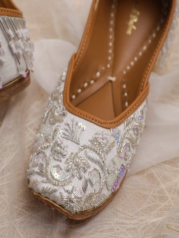 Opal - White & Silver Embroidered Juttis By Vareli Bafna now available at Trendroots