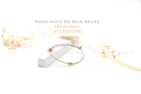 Lederarmband Rechteck / Tube 1,mm in cameo rose und goldfarbenem Rechteck, perfekt für dein Frühlingsoutfit.