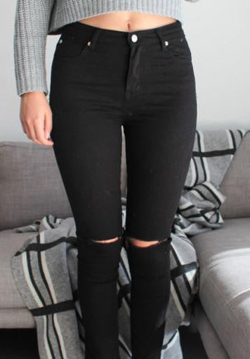 knee slit black jeans