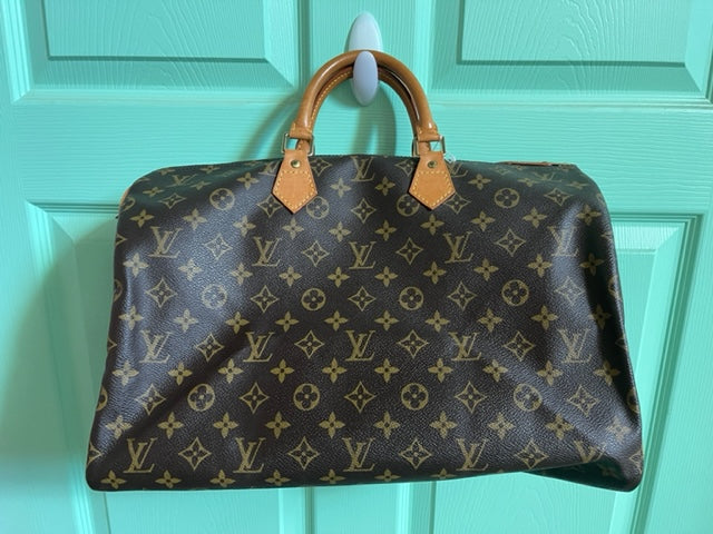 Louis Vuitton (Gently Loved) Speedy 35