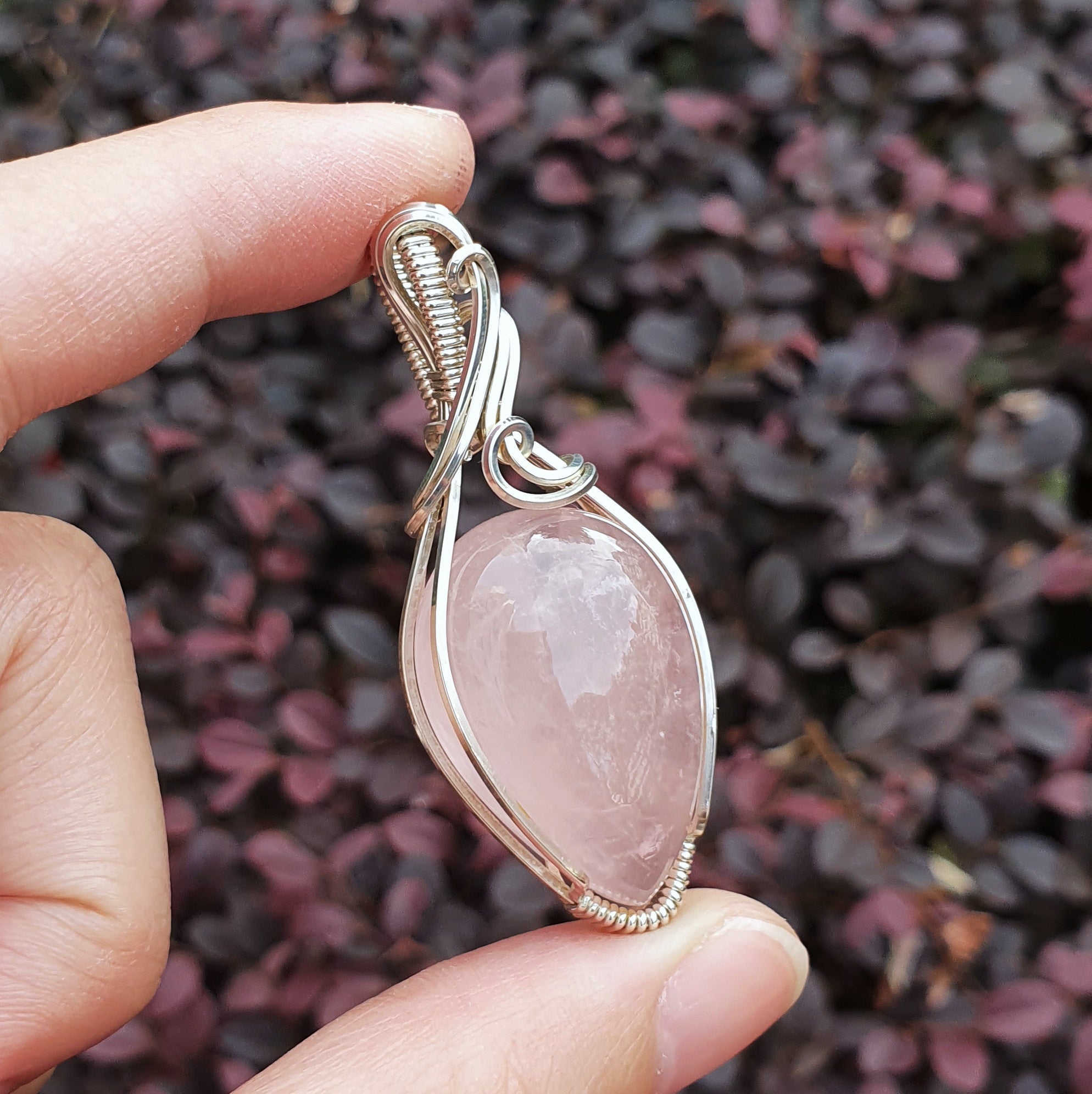 rose quartz wire wrapped necklace