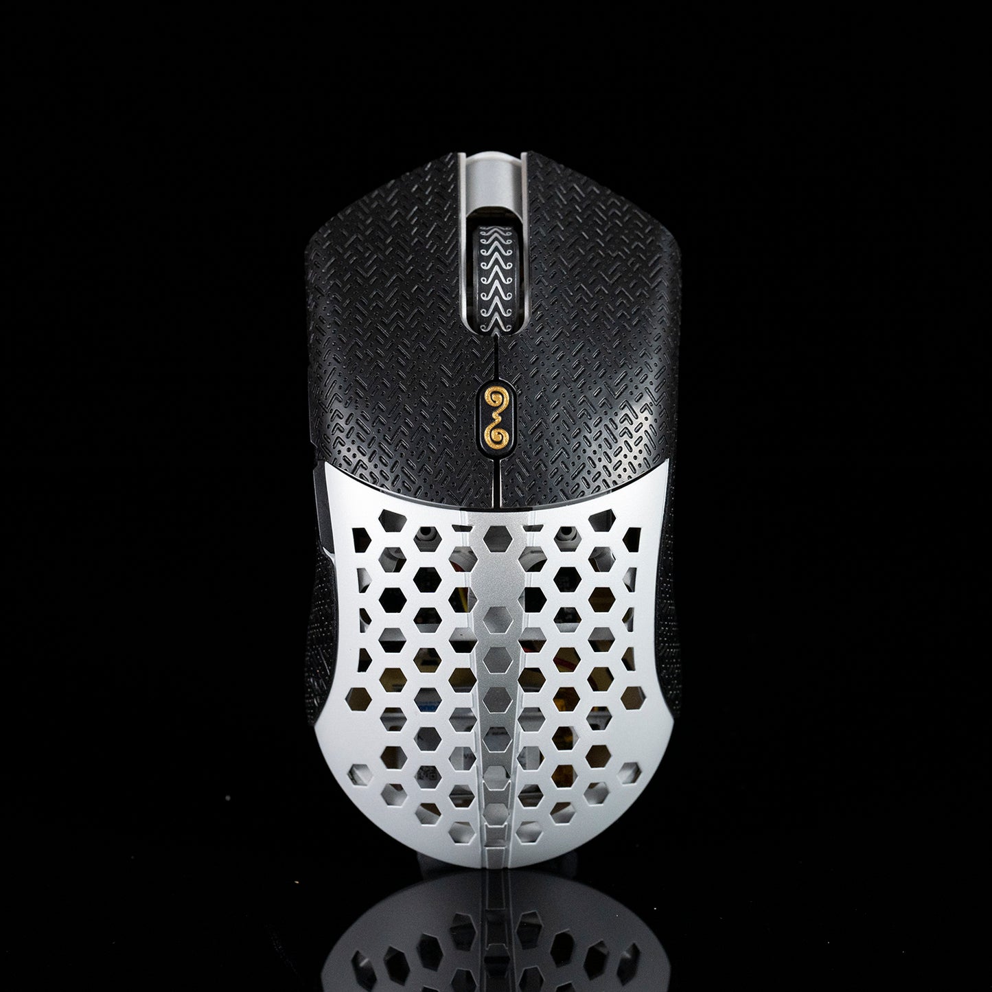 店内全品ﾎﾟｲﾝﾄ2倍!! 【レア品】Finalmouse ZEUS HERO OF TROY M マウス