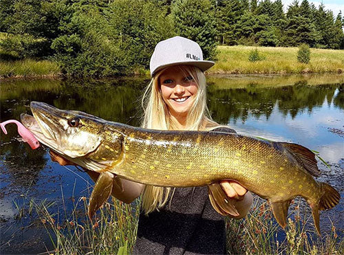 Hecht im Karpfenteich