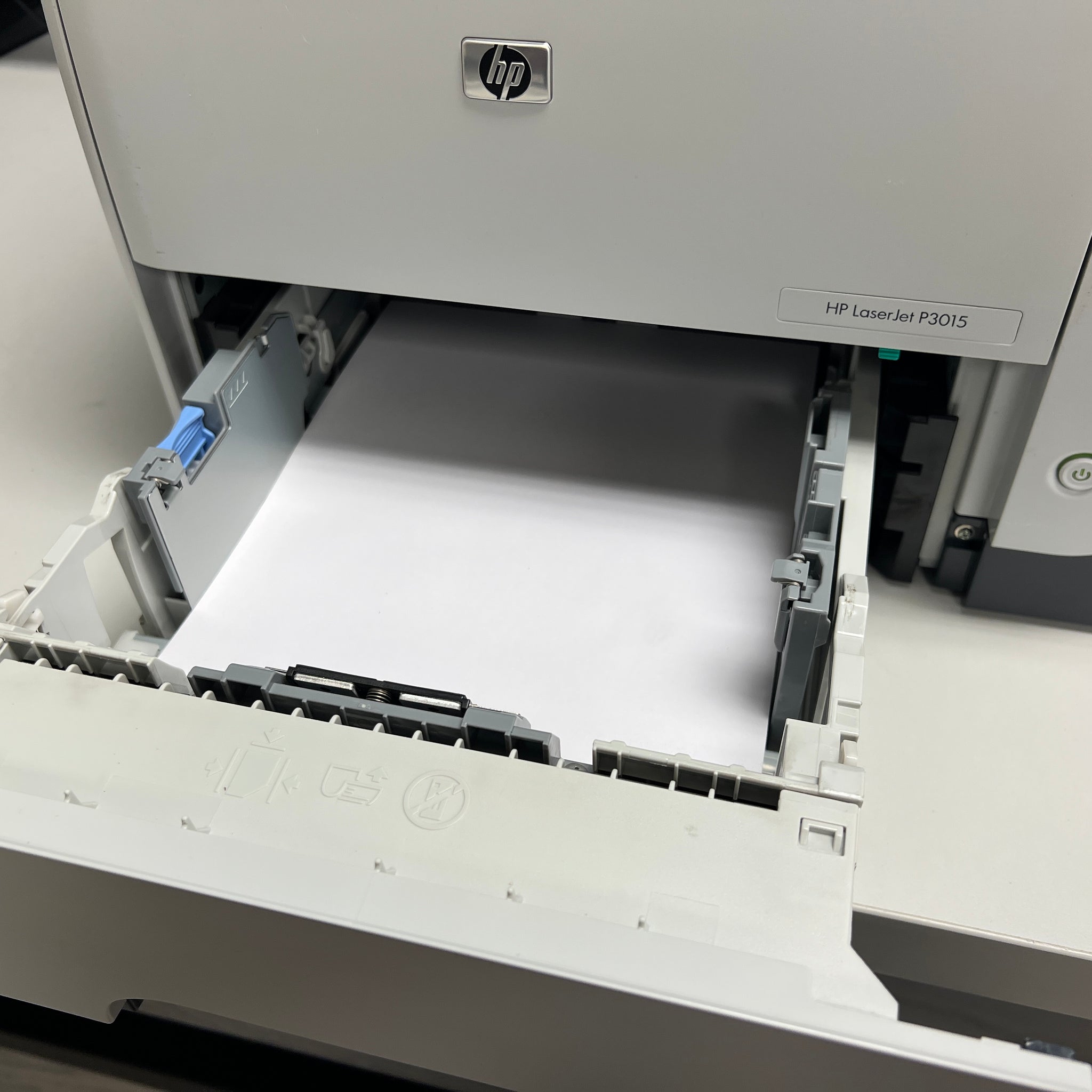 Black/White Laser Printer HP P3015 – Dynamic Computer Surplus