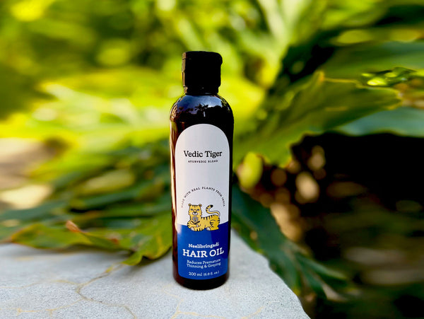 Neelibringadi Nourishing Hair Oil